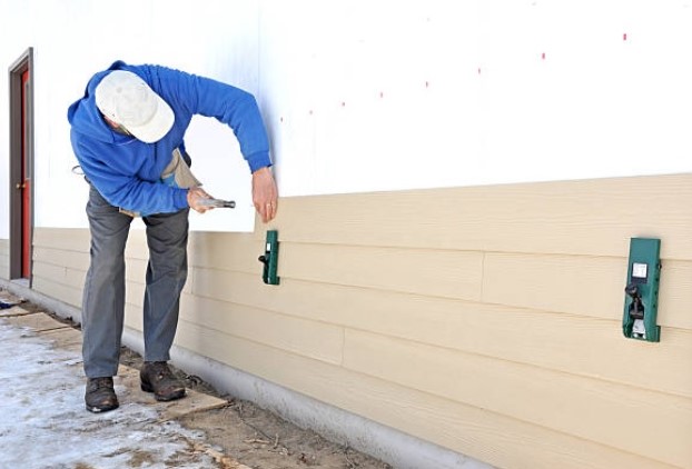 siding service image